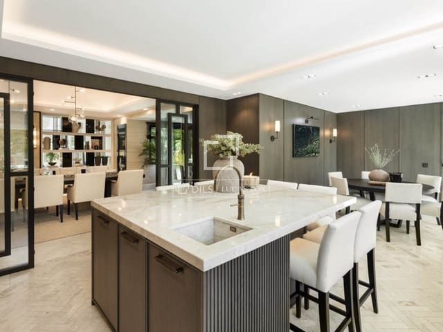 7 chambre Villa/Maison à vendre à Marbella avec piscine garage - 19 500 000 € (Ref: 9997704)