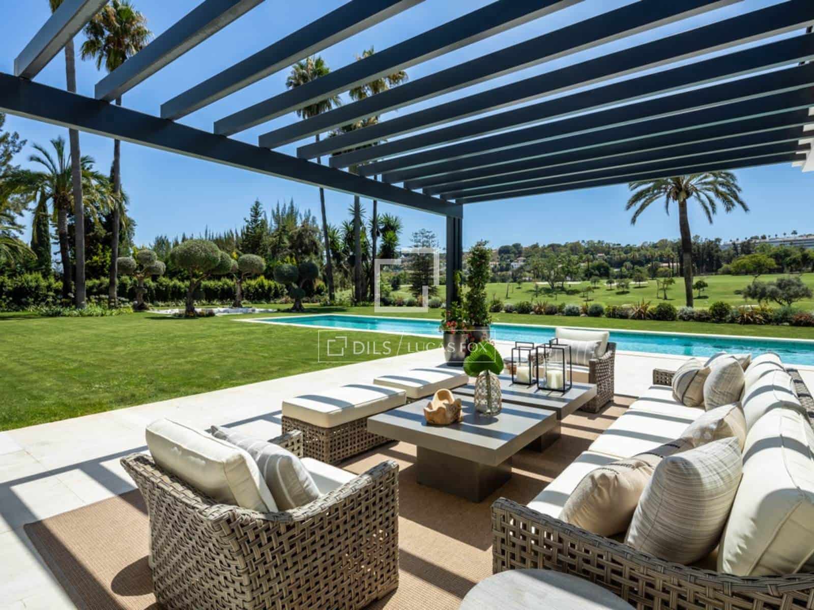 7 Zimmer Villa zu verkaufen in Marbella mit Pool Garage - 19.500.000 € (Ref: 9997704)