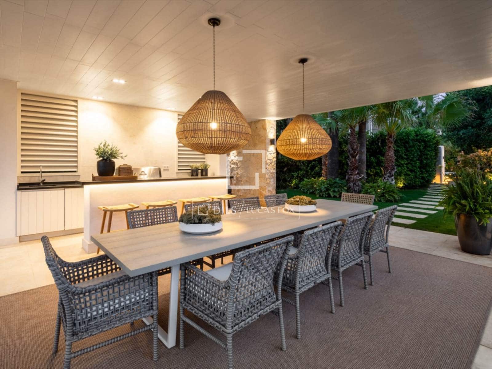 7 Zimmer Villa zu verkaufen in Marbella mit Pool Garage - 19.500.000 € (Ref: 9997704)