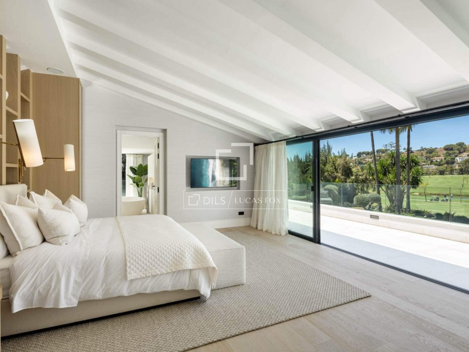 7 Zimmer Villa zu verkaufen in Marbella mit Pool Garage - 19.500.000 € (Ref: 9997704)