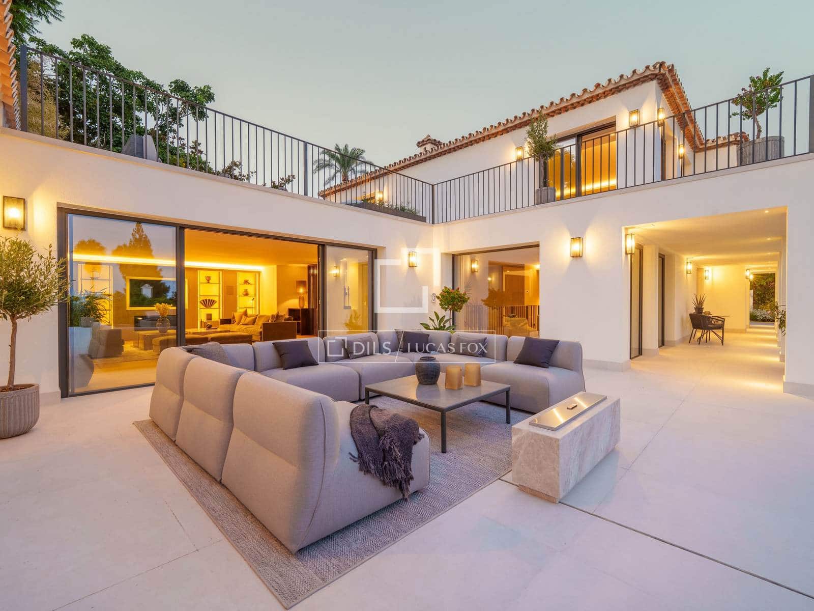 Chalet de 5 habitaciones en Marbella en venta con piscina garaje - 7.800.000 € (Ref: 9997705)