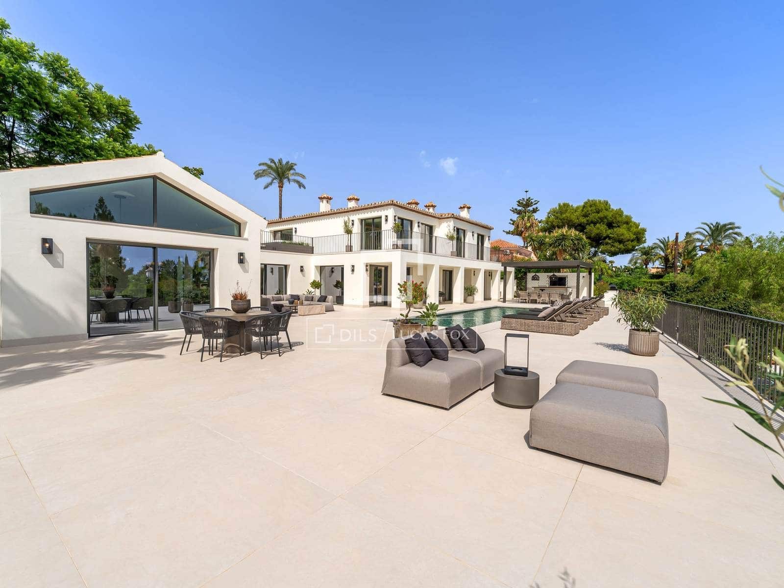 Chalet de 5 habitaciones en Marbella en venta con piscina garaje - 7.800.000 € (Ref: 9997705)