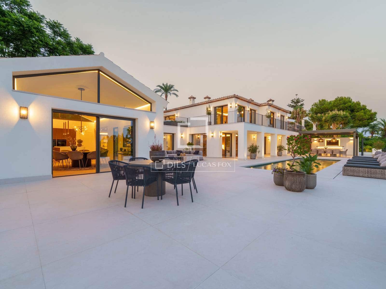 Chalet de 5 habitaciones en Marbella en venta con piscina garaje - 7.800.000 € (Ref: 9997705)