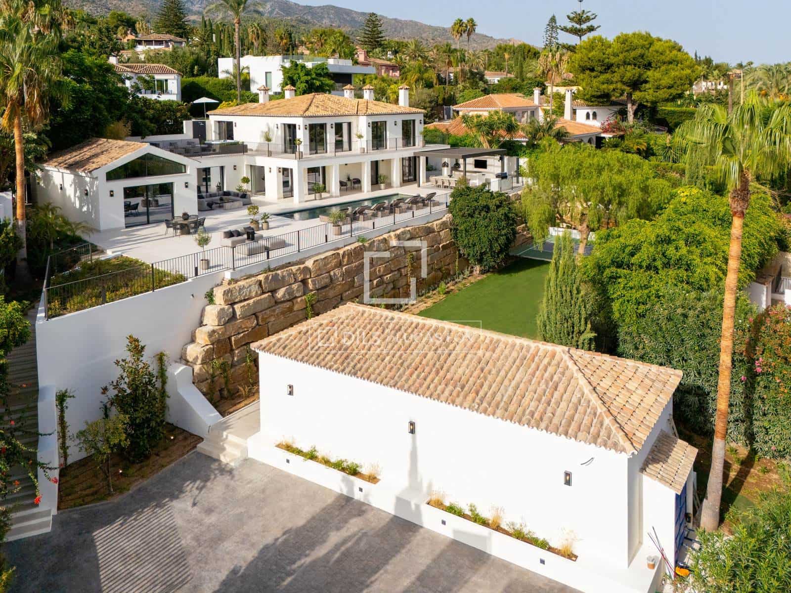 Chalet de 5 habitaciones en Marbella en venta con piscina garaje - 7.800.000 € (Ref: 9997705)
