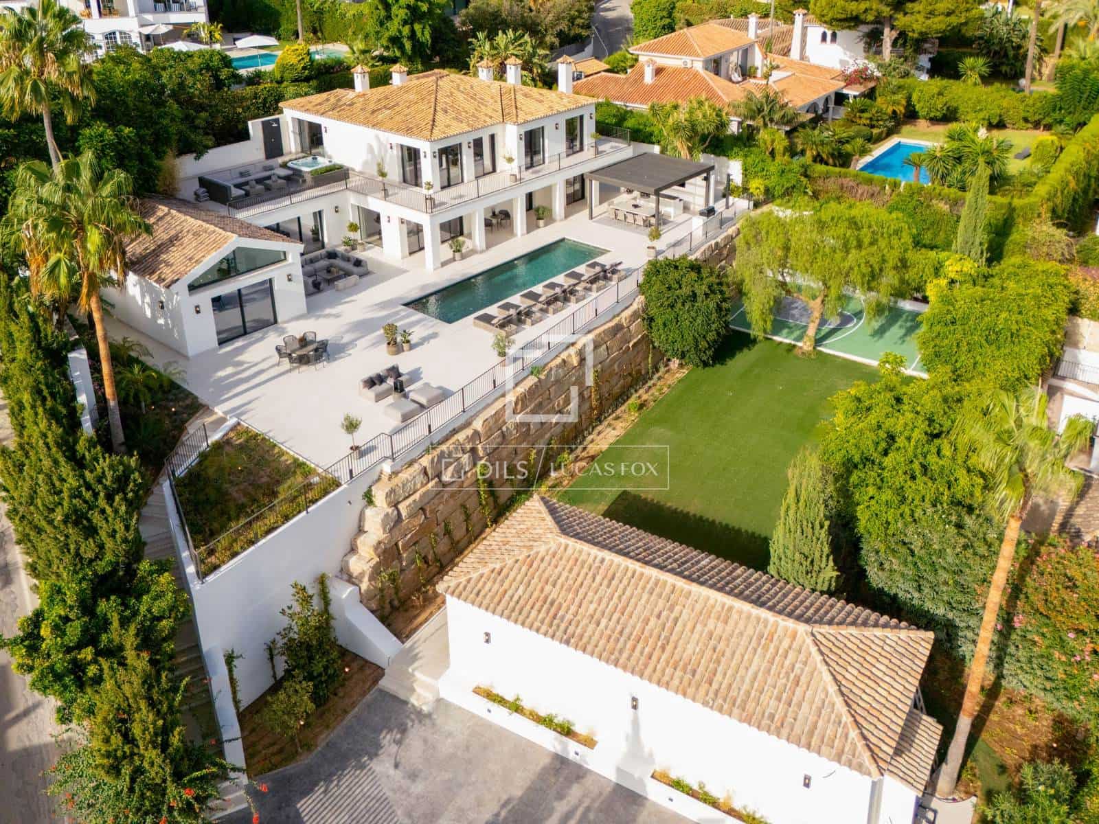 Chalet de 5 habitaciones en Marbella en venta con piscina garaje - 7.800.000 € (Ref: 9997705)