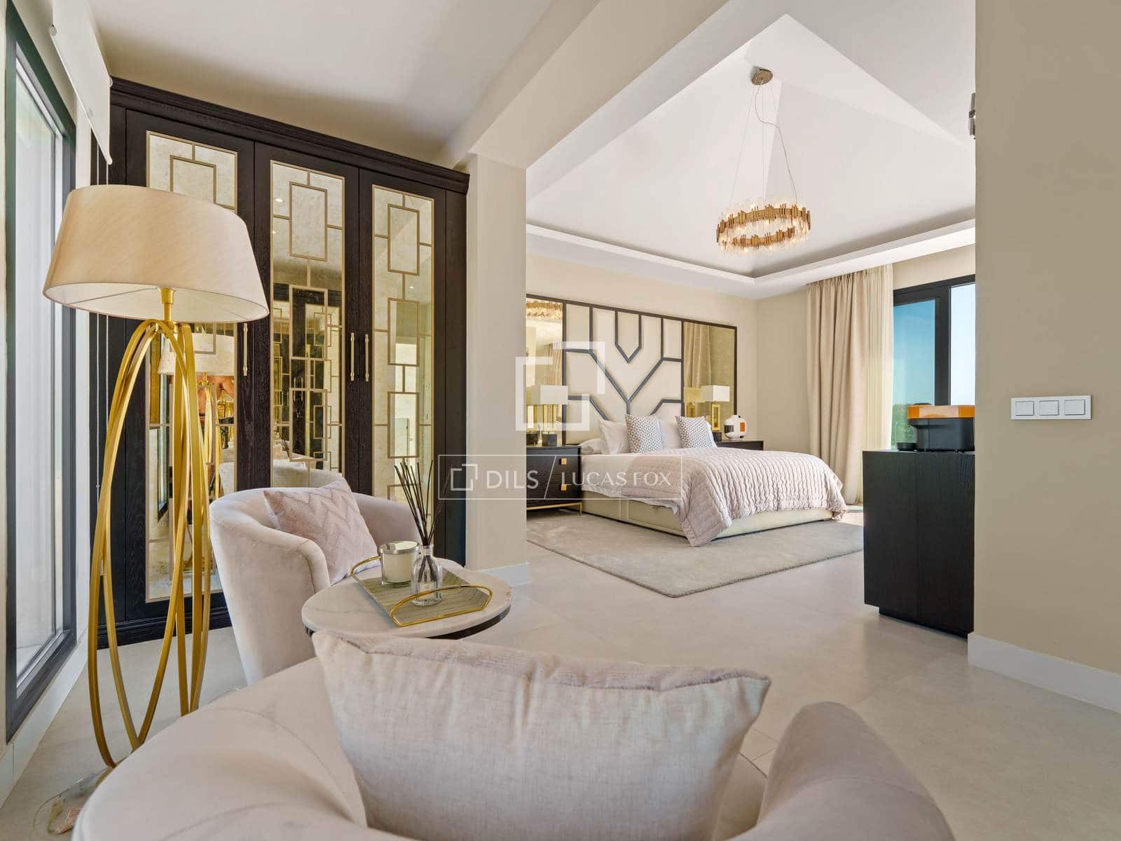 6 bedroom Villa for sale in Marbella with pool garage - € 4,695,000 (Ref: 9997706)