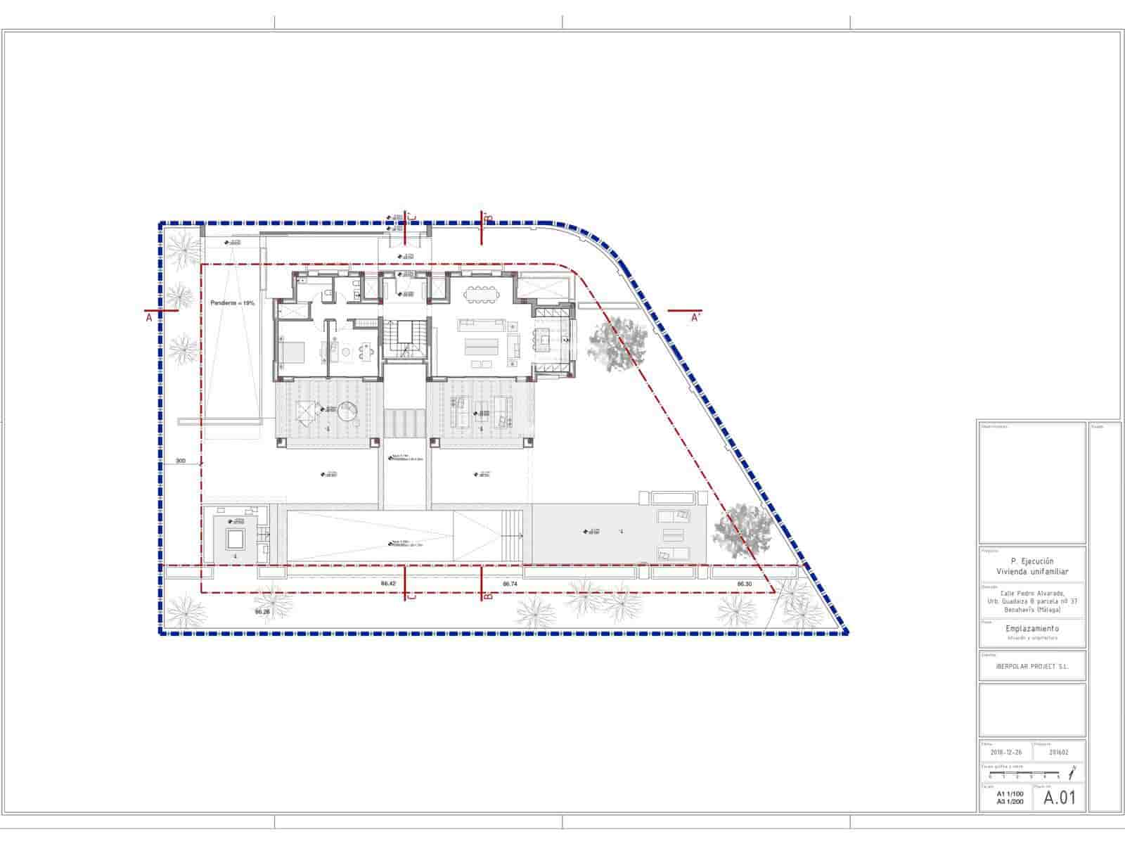 6 bedroom Villa for sale in Marbella with pool garage - € 4,695,000 (Ref: 9997706)