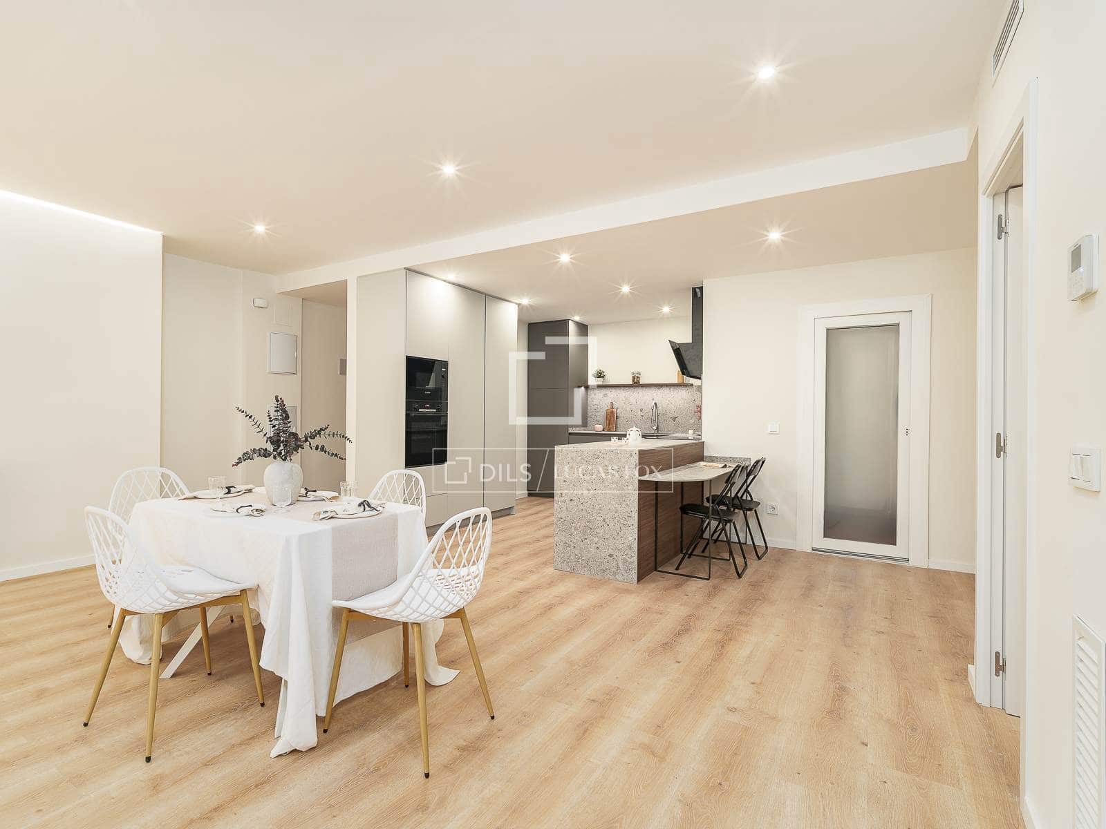 3 slaapkamer Appartement te koop in Barcelona stad - € 1.149.000 (Ref: 9997756)