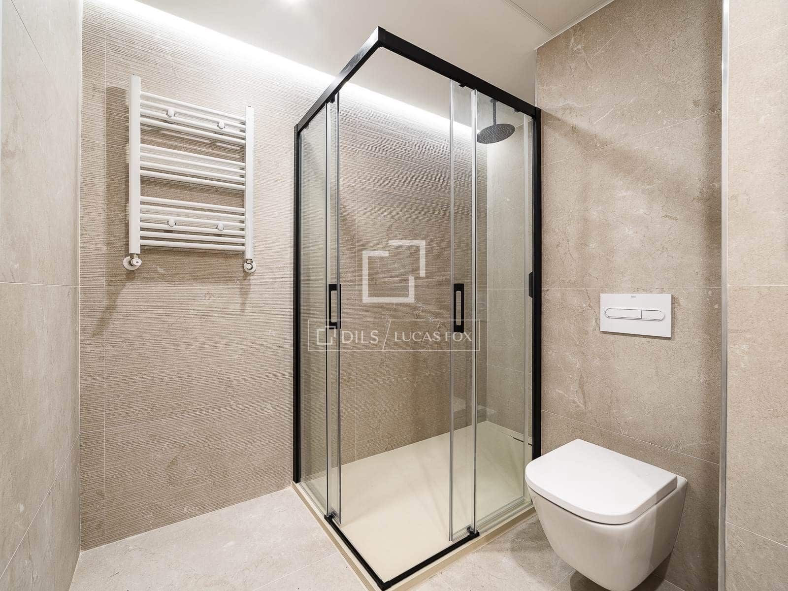 3 slaapkamer Appartement te koop in Barcelona stad - € 1.149.000 (Ref: 9997756)