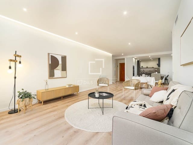 3 bedroom Apartment for sale in Barcelona city - € 1,149,000 (Ref: 9997756)