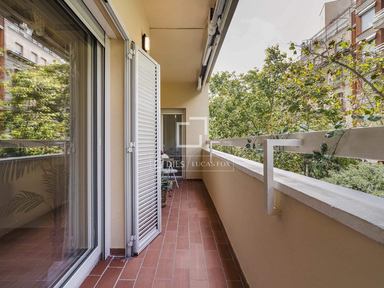 3 slaapkamer Appartement te koop in Barcelona stad - € 1.149.000 (Ref: 9997756)