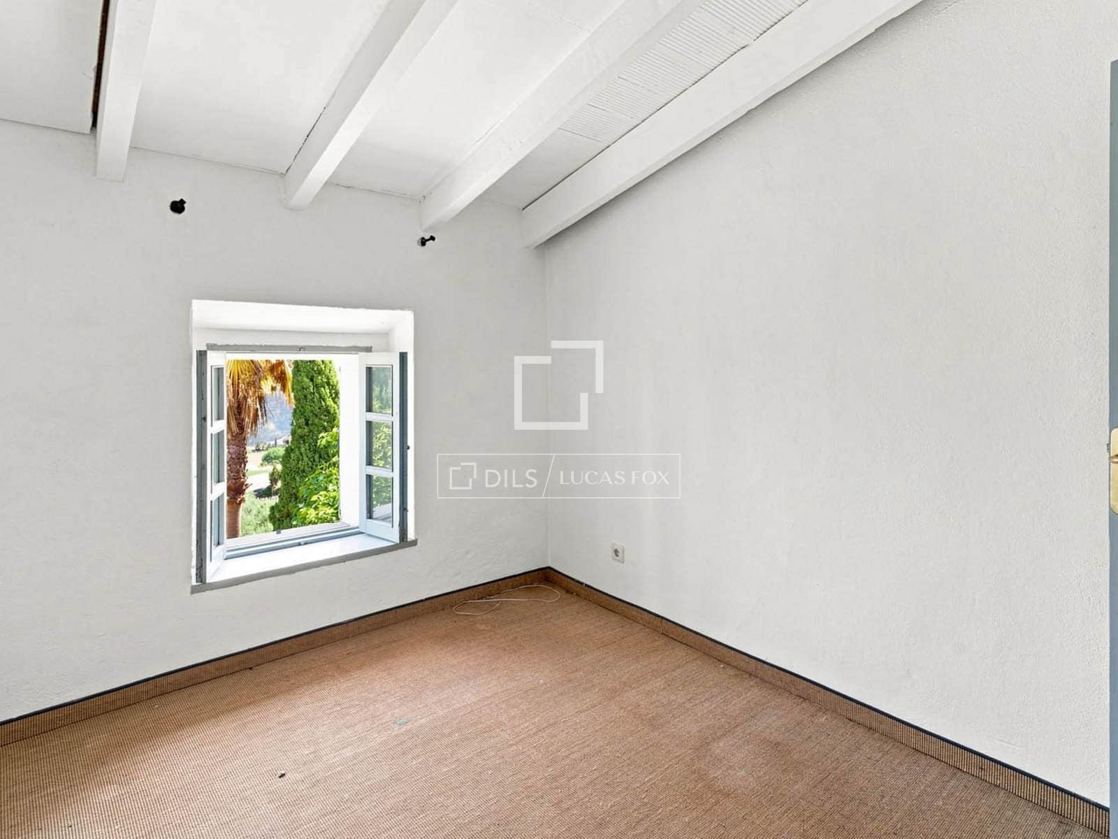 4 chambre Finca/Maison de Campagne à vendre à Banyalbufar avec piscine - 1 690 000 € (Ref: 9997757)