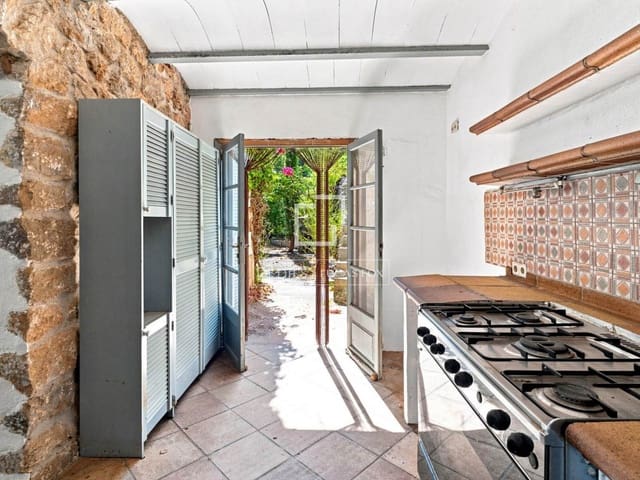 4 chambre Finca/Maison de Campagne à vendre à Banyalbufar avec piscine - 1 690 000 € (Ref: 9997757)