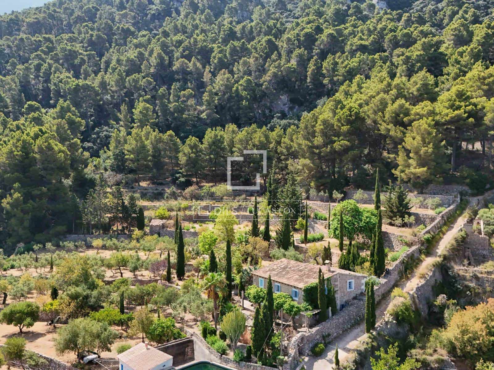 4 chambre Finca/Maison de Campagne à vendre à Banyalbufar avec piscine - 1 690 000 € (Ref: 9997757)