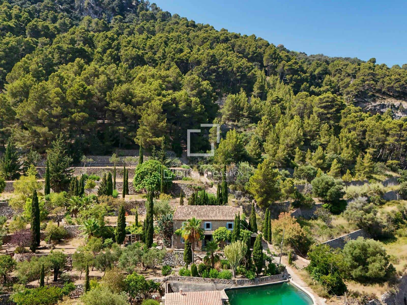 4 chambre Finca/Maison de Campagne à vendre à Banyalbufar avec piscine - 1 690 000 € (Ref: 9997757)