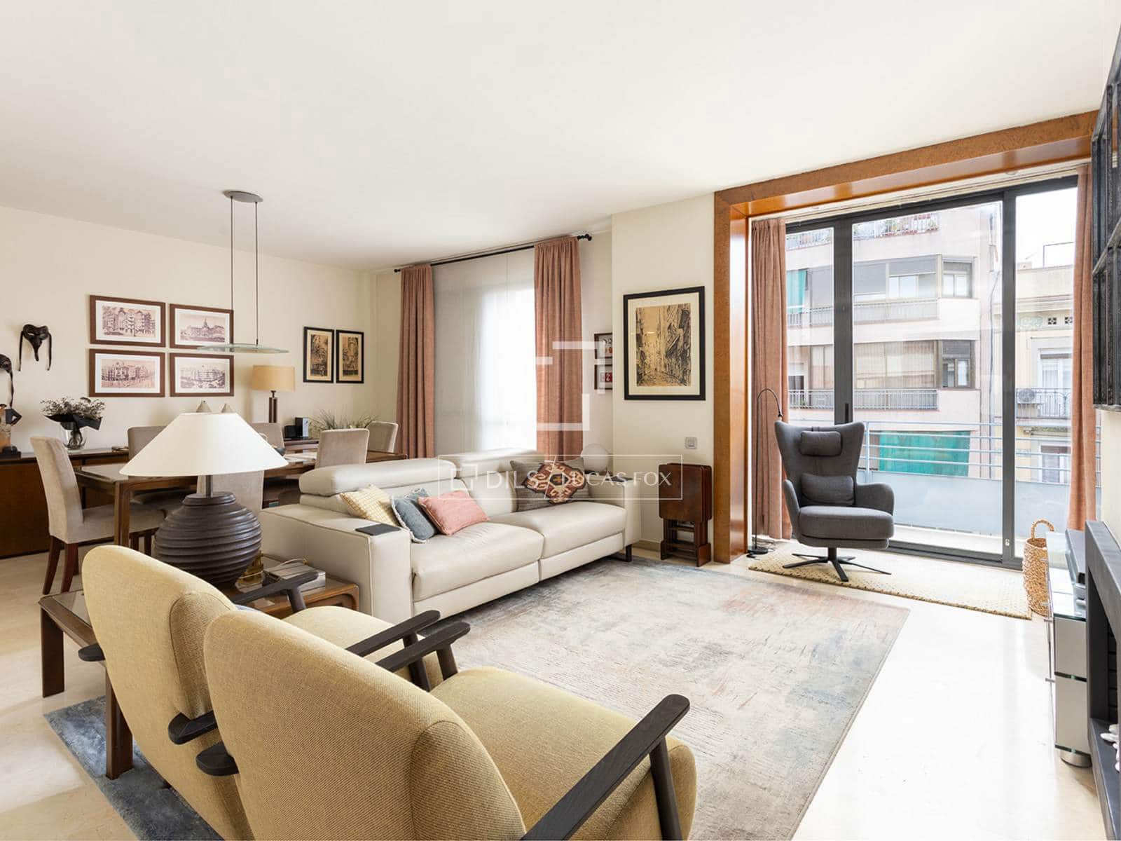 4 soverom Penthouse til salgs i Barcelona by med garasje - € 1 184 000 (Ref: 9997758)