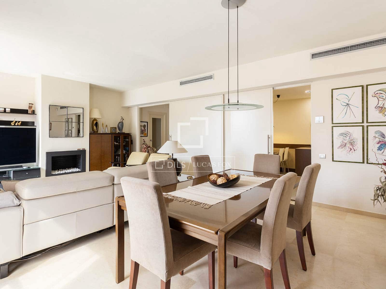 4 soverom Penthouse til salgs i Barcelona by med garasje - € 1 184 000 (Ref: 9997758)