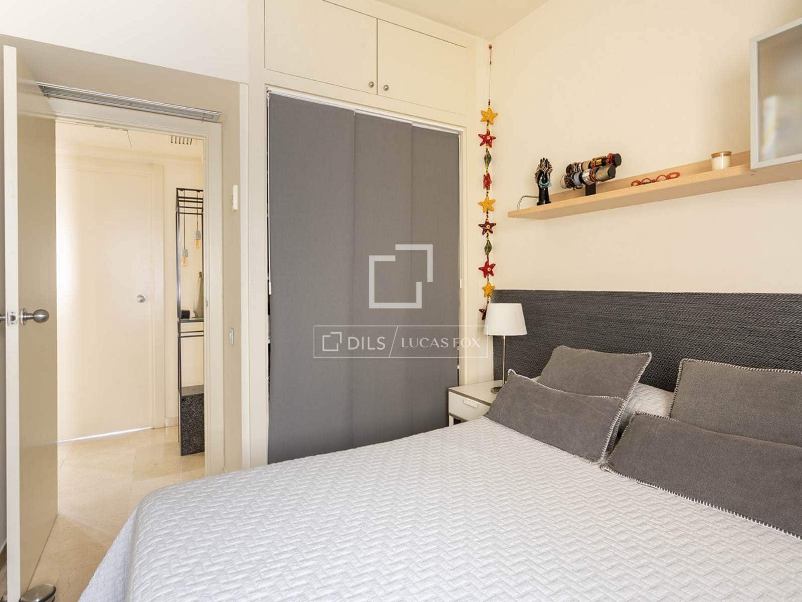 4 soverom Penthouse til salgs i Barcelona by med garasje - € 1 184 000 (Ref: 9997758)