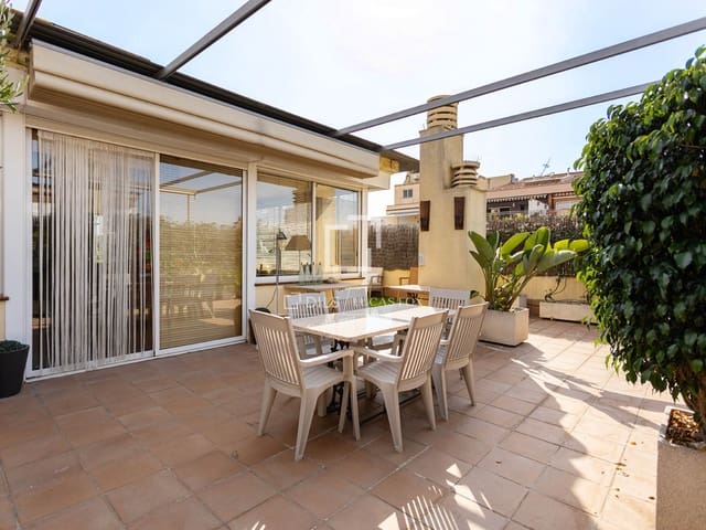 4 soveværelse Penthouse til salg i Barcelona by med garage - € 1.184.000 (Ref: 9997758)