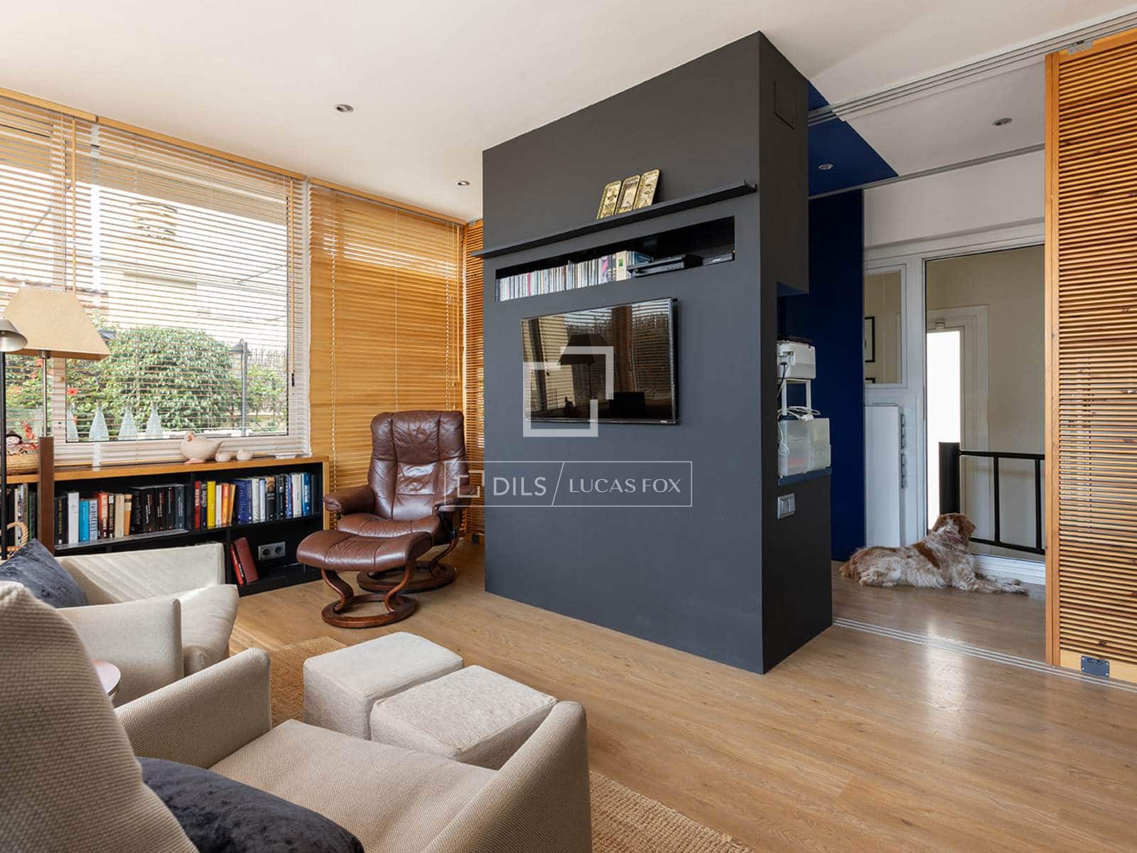 4 soverom Penthouse til salgs i Barcelona by med garasje - € 1 184 000 (Ref: 9997758)