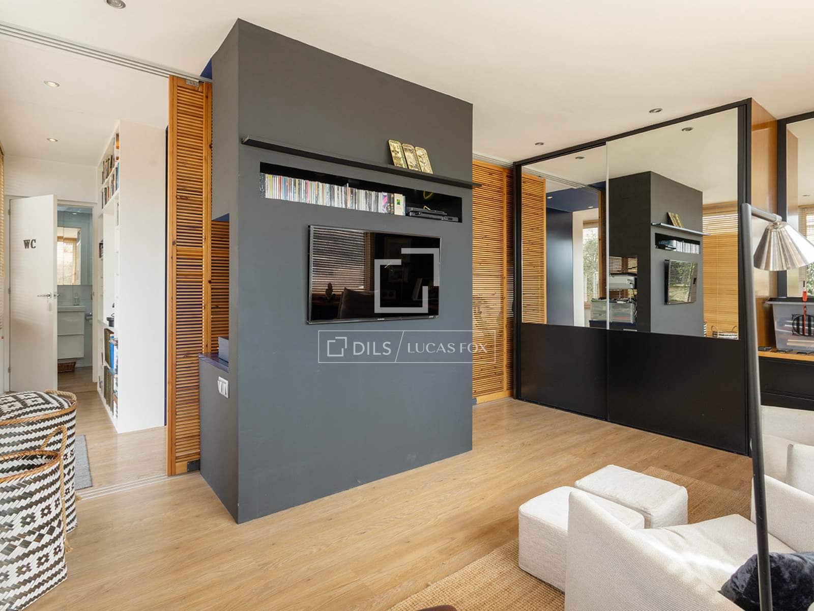 4 soverom Penthouse til salgs i Barcelona by med garasje - € 1 184 000 (Ref: 9997758)