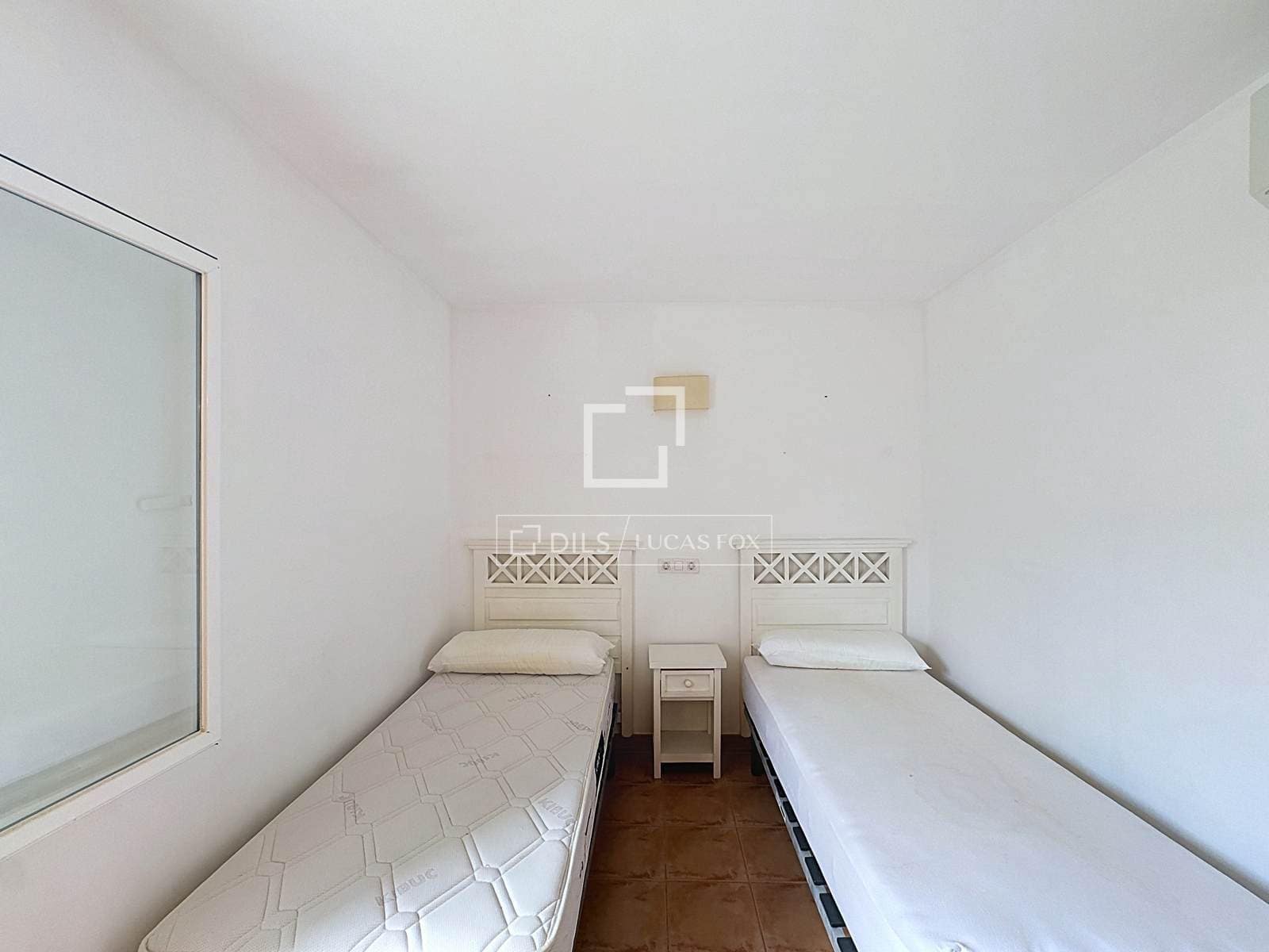 Chalet de 3 habitaciones en Ciutadella de Menorca en venta con piscina - 990.000 € (Ref: 9997771)