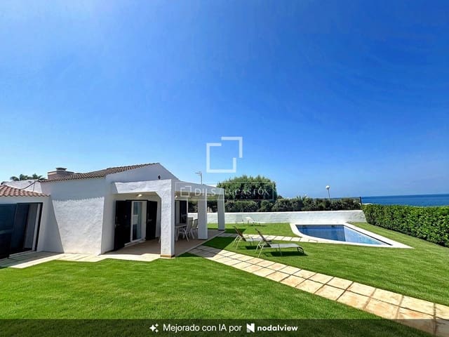 3 slaapkamer Villa te koop in Ciutadella de Menorca met zwembad - € 990.000 (Ref: 9997771)
