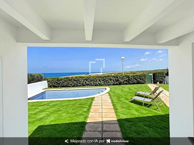 3 slaapkamer Villa te koop in Ciutadella de Menorca met zwembad - € 990.000 (Ref: 9997771)