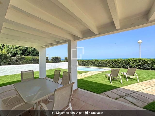 3 slaapkamer Villa te koop in Ciutadella de Menorca met zwembad - € 990.000 (Ref: 9997771)