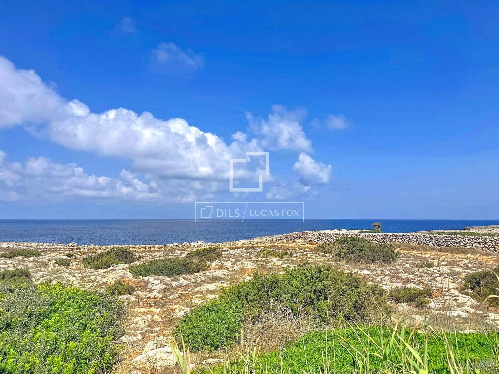 Chalet de 3 habitaciones en Ciutadella de Menorca en venta con piscina - 990.000 € (Ref: 9997771)