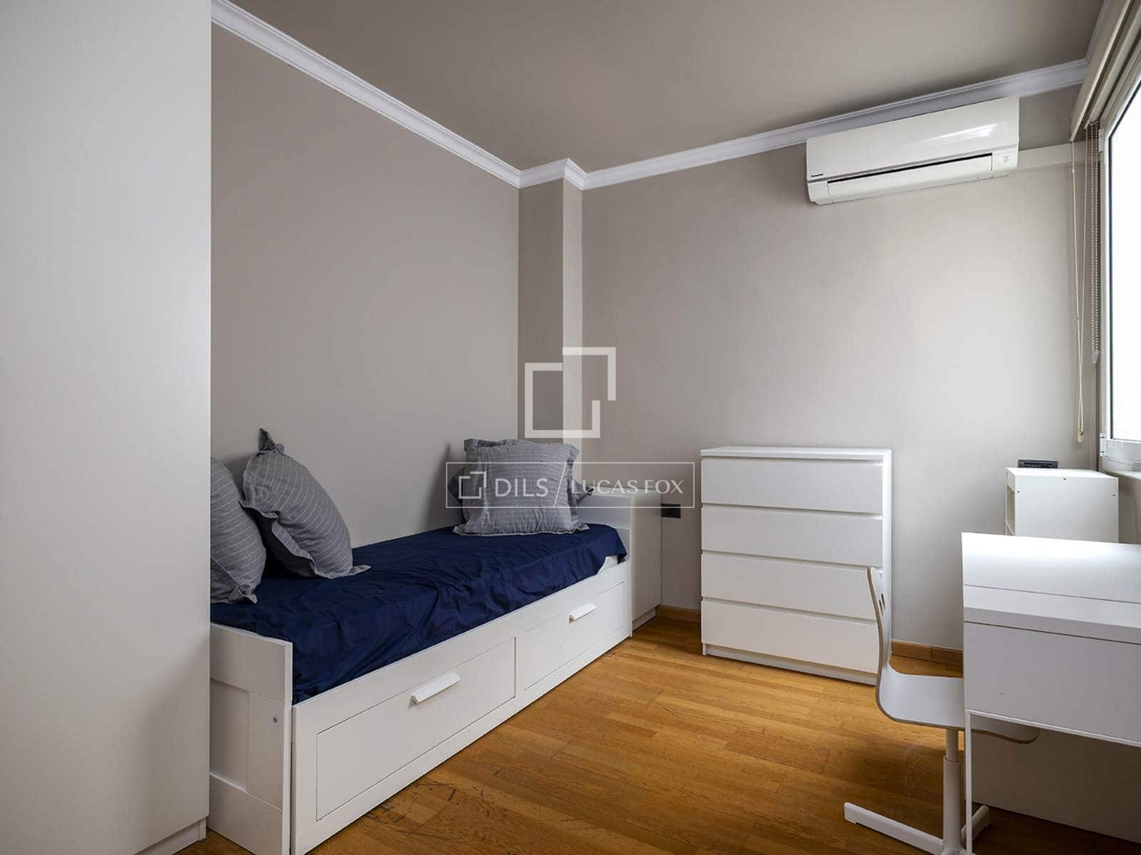 4 sypialnia Apartament do wynajęcia w Miasto Barcelona z garażem - 6 000 € (Ref: 9999368)