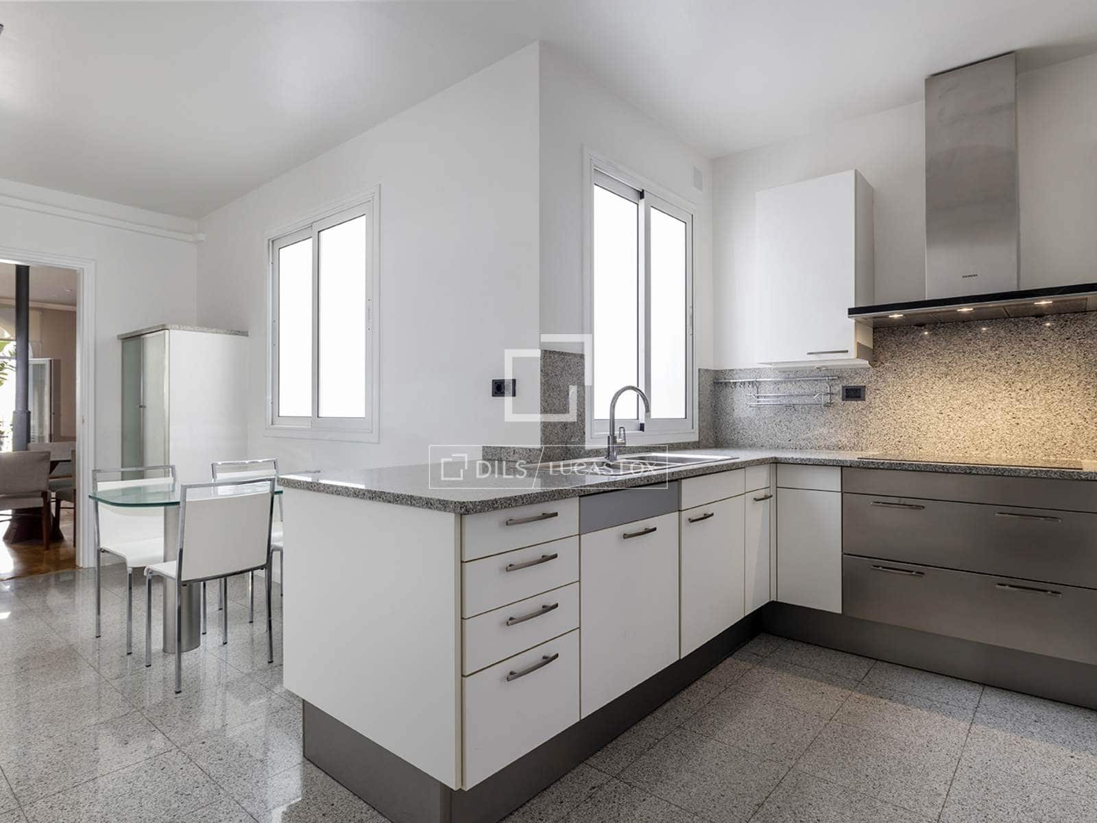 4 sypialnia Apartament do wynajęcia w Miasto Barcelona z garażem - 6 000 € (Ref: 9999368)