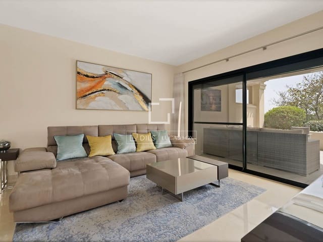 2 sovrum Lägenhet till salu i Benahavís med pool garage - 595 000 € (Ref: 9999453)