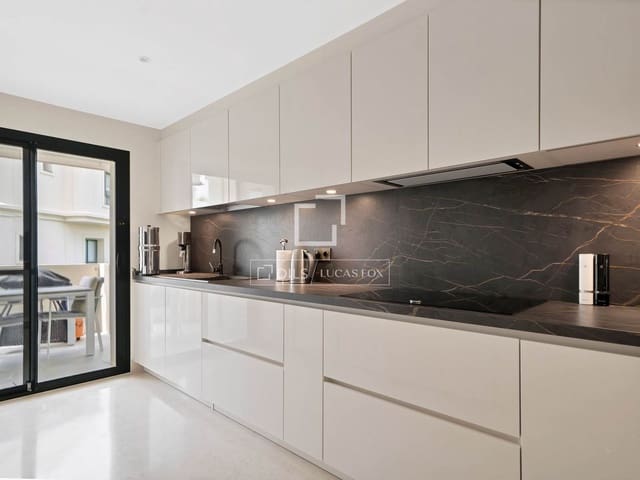 2 sovrum Lägenhet till salu i Benahavís med pool garage - 595 000 € (Ref: 9999453)