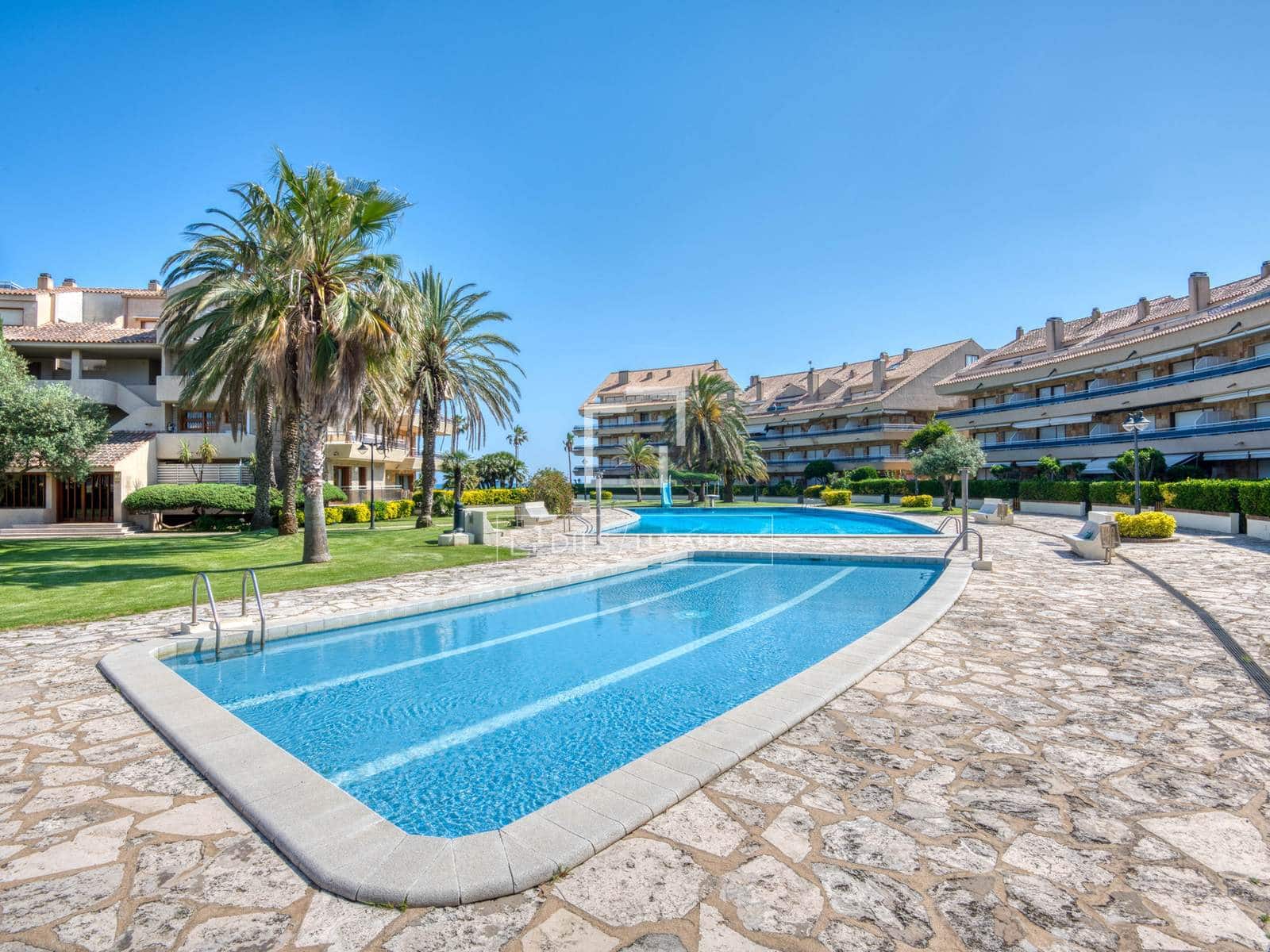 2 slaapkamer Appartement te koop in Sant Antoni de Calonge met zwembad garage - € 725.000 (Ref: 9999454)