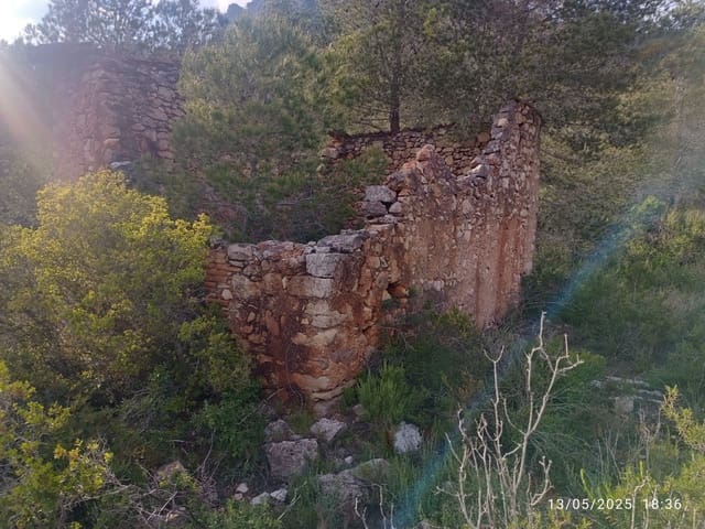 Quinta/Casa Rural para venda em Valls - 20 000 € (Ref: 10075622)