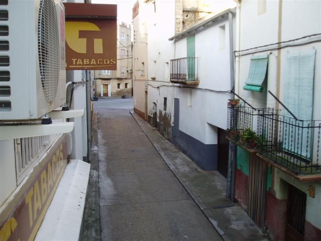 3 slaapkamer Huis te huur in Nonaspe - € 400 (Ref: 10090870)