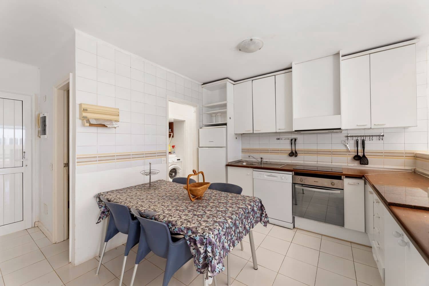 2 bedroom Townhouse for sale in Puerto del Carmen with pool garage - € 370,000 (Ref: 10023523)