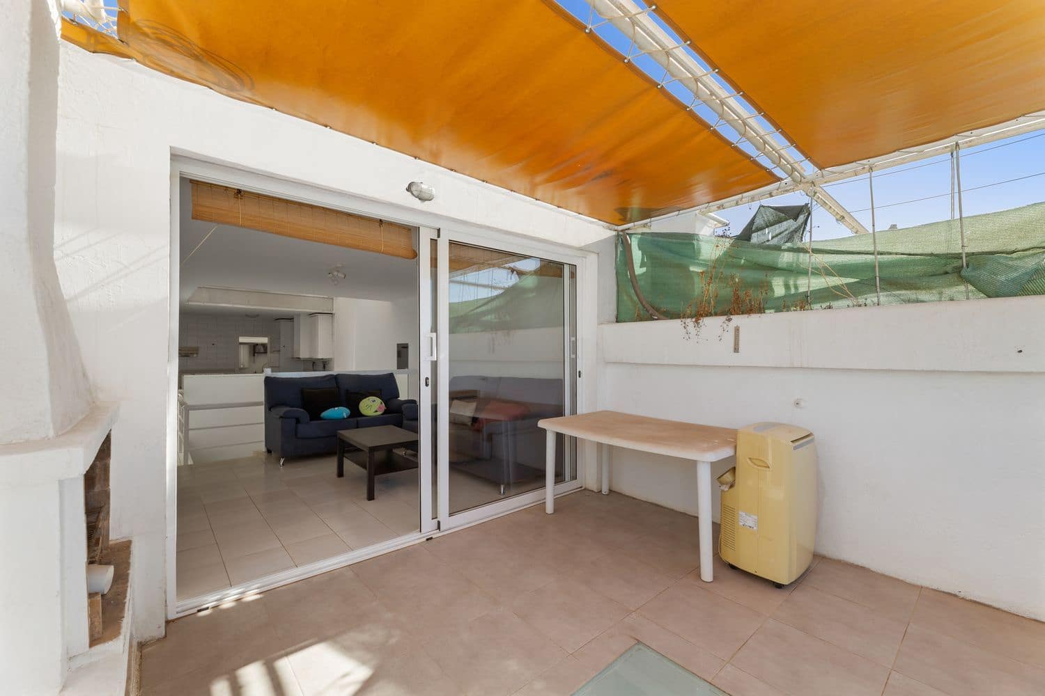 2 bedroom Townhouse for sale in Puerto del Carmen with pool garage - € 370,000 (Ref: 10023523)