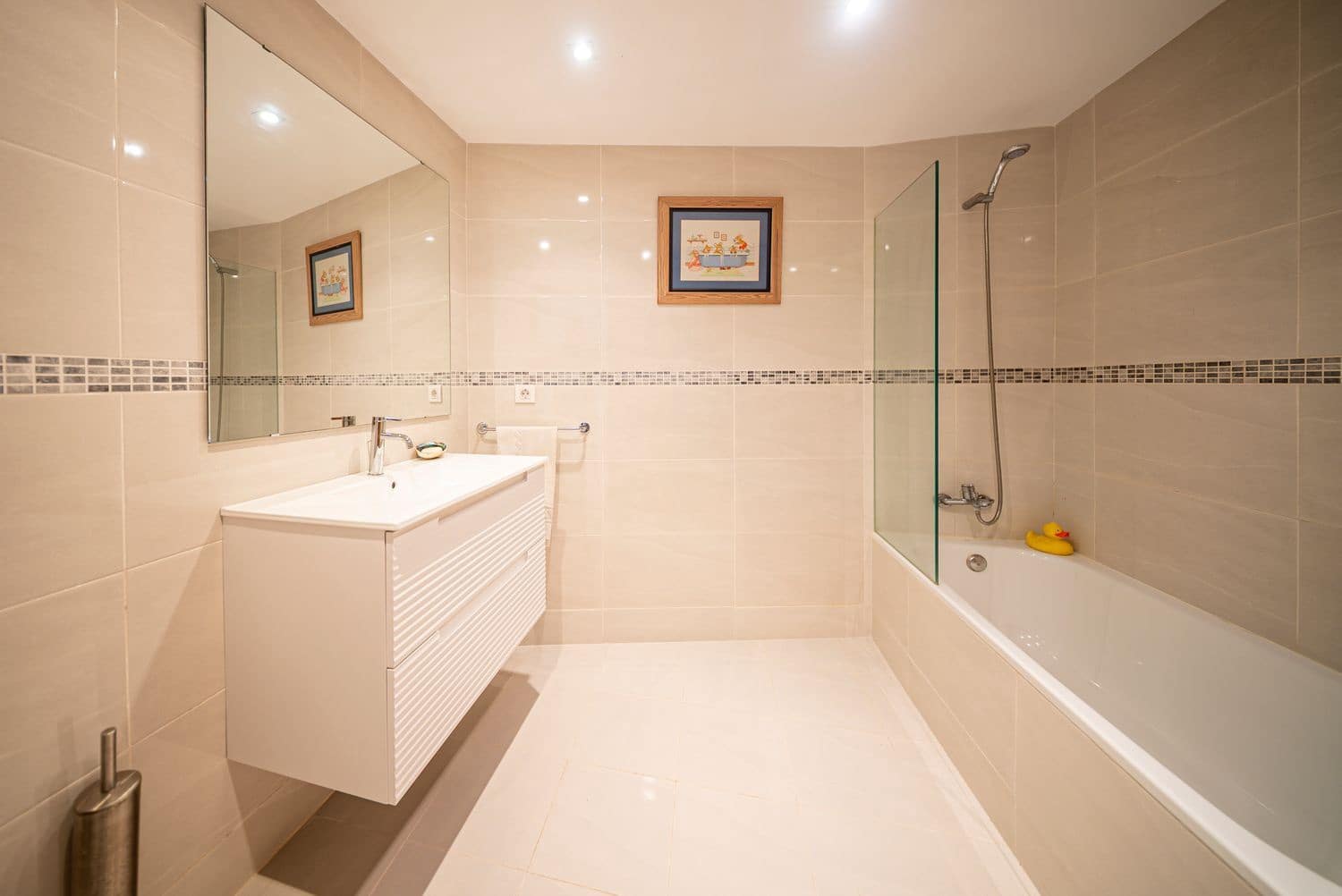 4 slaapkamer Appartement te koop in Arrecife met garage - € 750.000 (Ref: 10033291)