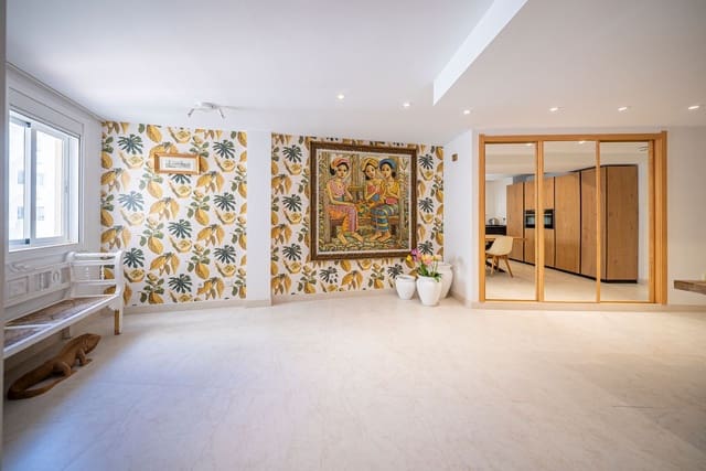 4 slaapkamer Appartement te koop in Arrecife met garage - € 750.000 (Ref: 10033291)