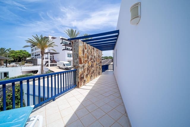 4 bedroom Townhouse for sale in Puerto Calero, Yaiza with pool garage - € 1,470,000 (Ref: 7107328)