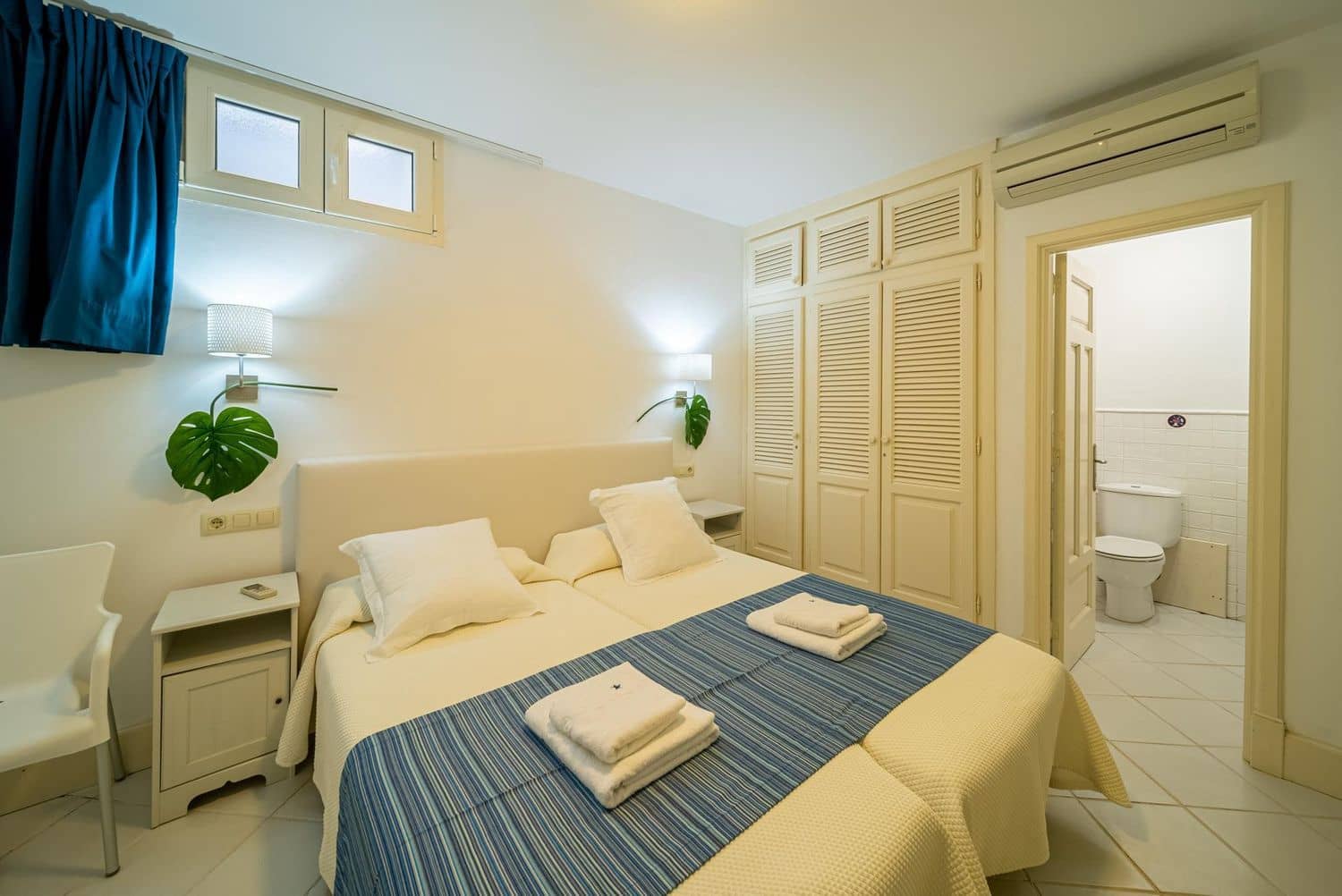 4 soveværelse Byhus til salg i Puerto Calero med swimmingpool garage - € 1.470.000 (Ref: 7107328)