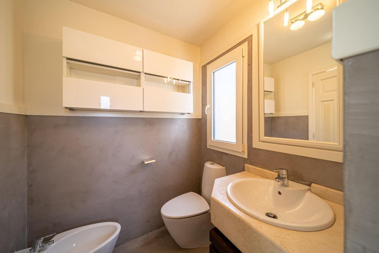 4 soveværelse Byhus til salg i Puerto Calero med swimmingpool garage - € 1.470.000 (Ref: 7107328)