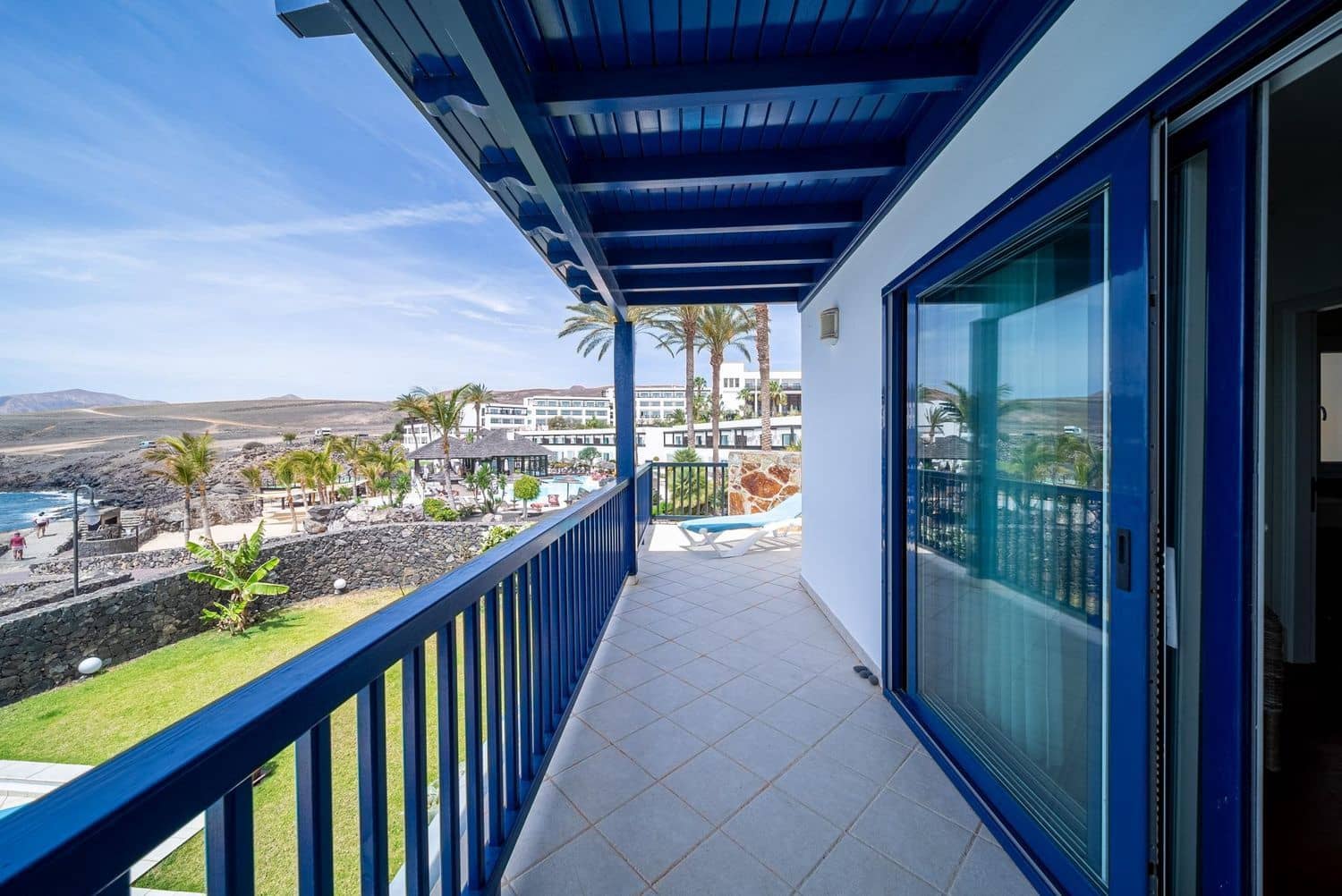 4 soveværelse Byhus til salg i Puerto Calero med swimmingpool garage - € 1.470.000 (Ref: 7107328)