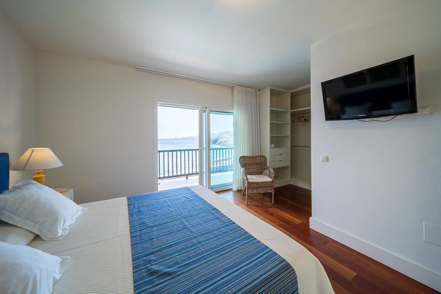 4 soveværelse Byhus til salg i Puerto Calero med swimmingpool garage - € 1.470.000 (Ref: 7107328)