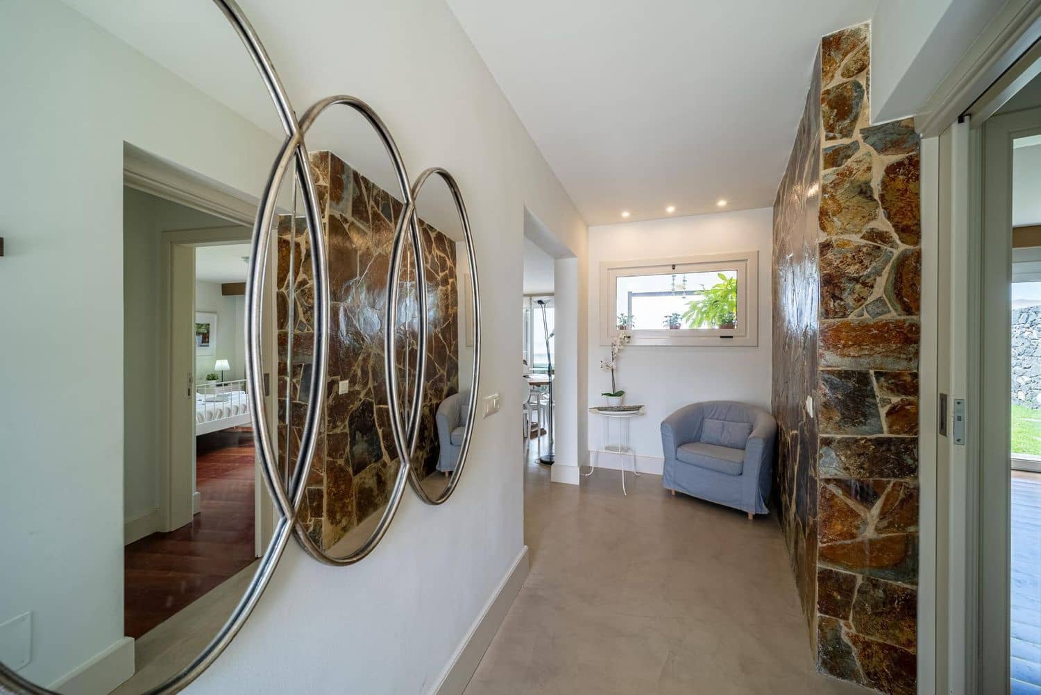 4 soveværelse Byhus til salg i Puerto Calero med swimmingpool garage - € 1.470.000 (Ref: 7107328)