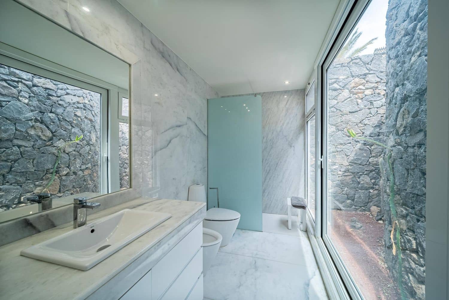 4 soveværelse Byhus til salg i Puerto Calero med swimmingpool garage - € 1.470.000 (Ref: 7107328)