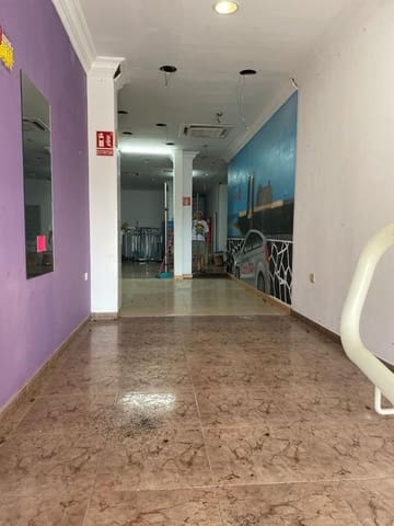 Erhverv til salg i Arrecife - € 240.000 (Ref: 7135395)