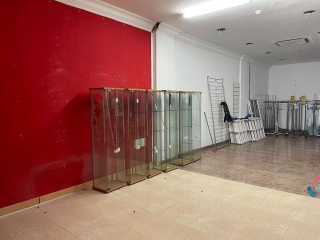 Erhverv til salg i Arrecife - € 240.000 (Ref: 7135395)